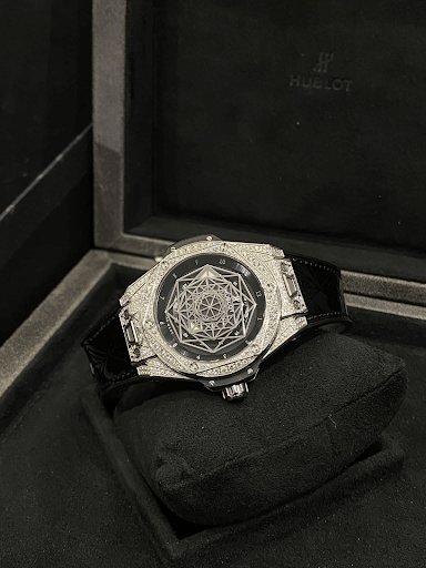 Đồng Hồ Phố: Địa điểm mua bán đồng hồ Hublot chính hãng cũ uy tín